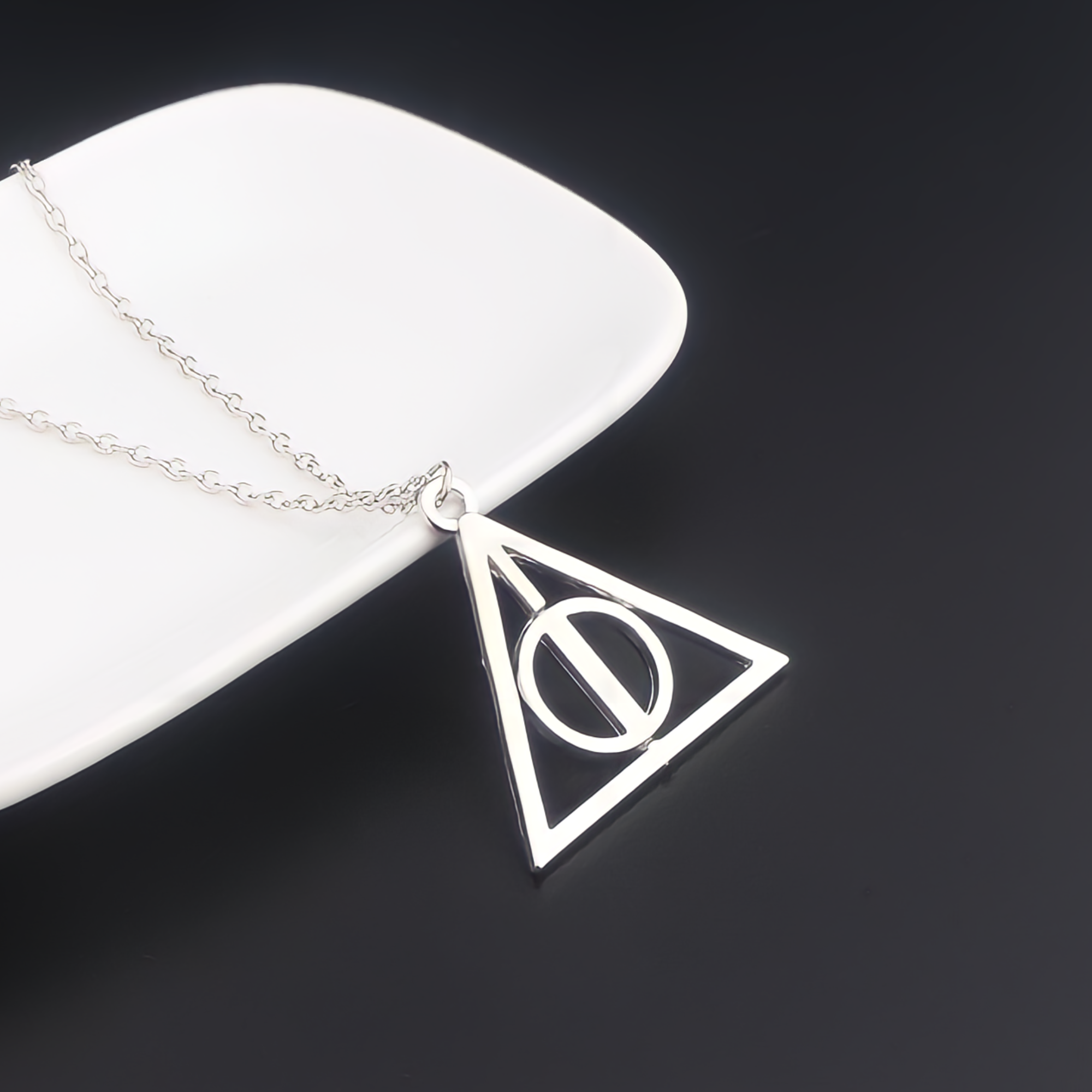 Collar Reliquias de la Muerte - Harry Potter