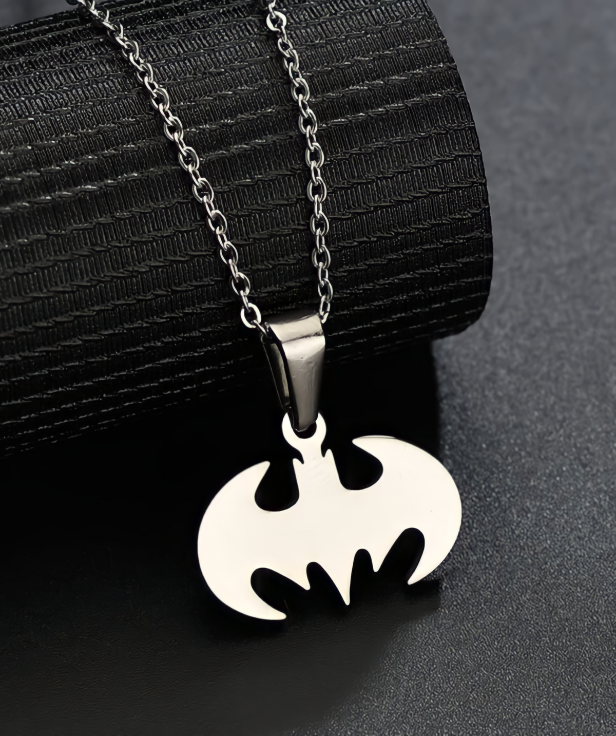 Collar Batman
