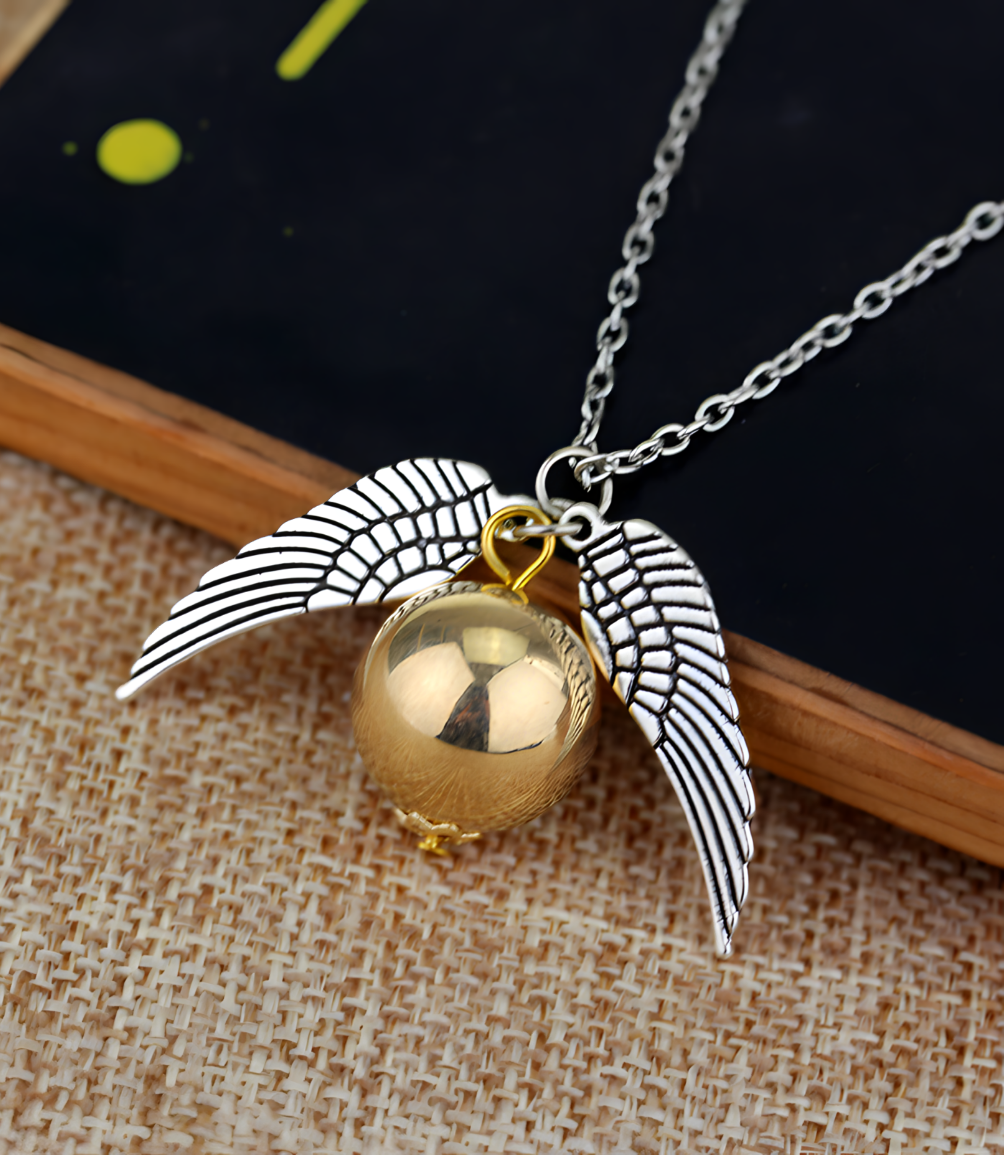 Collar Snitch - Harry Potter