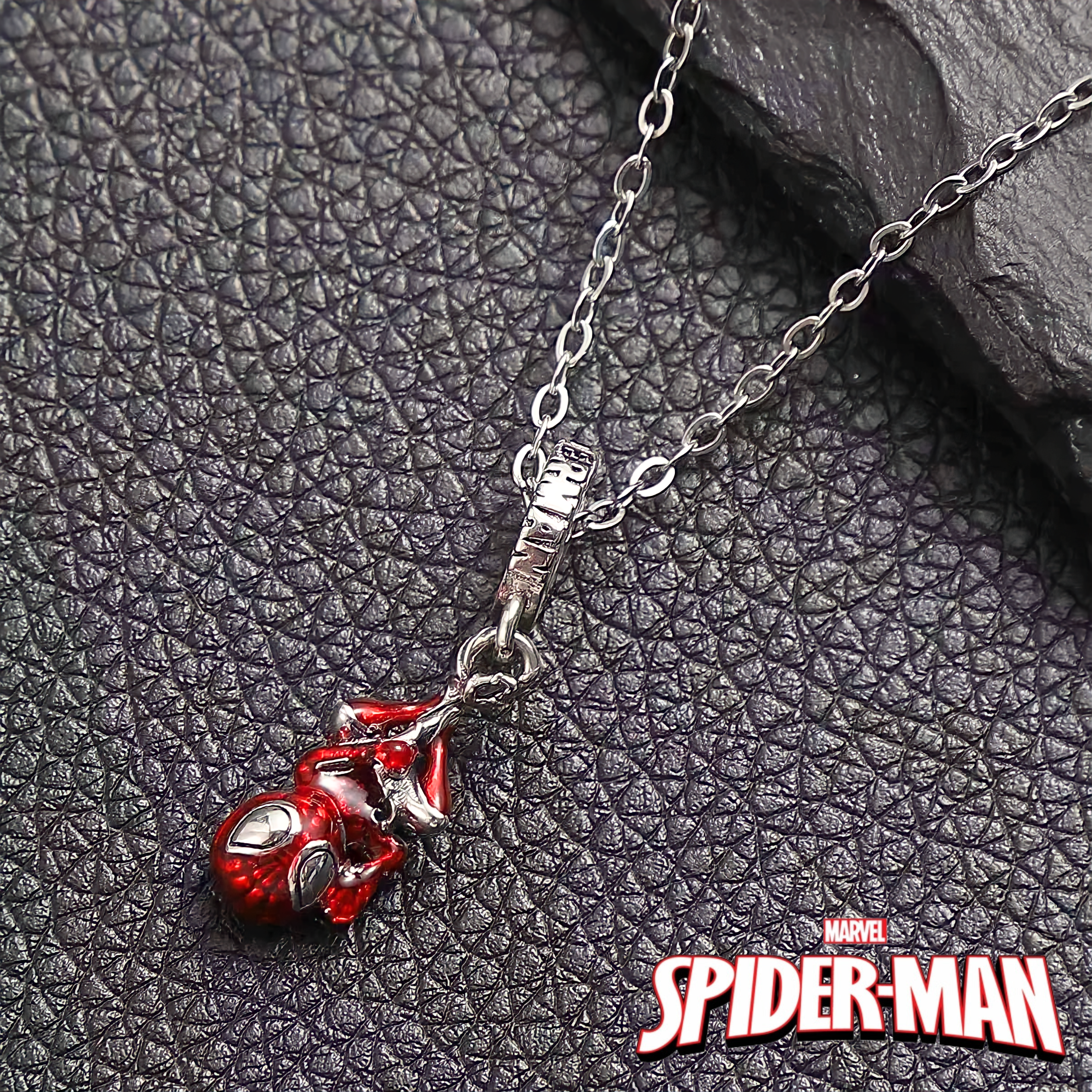 Collar Spider-Man Hero