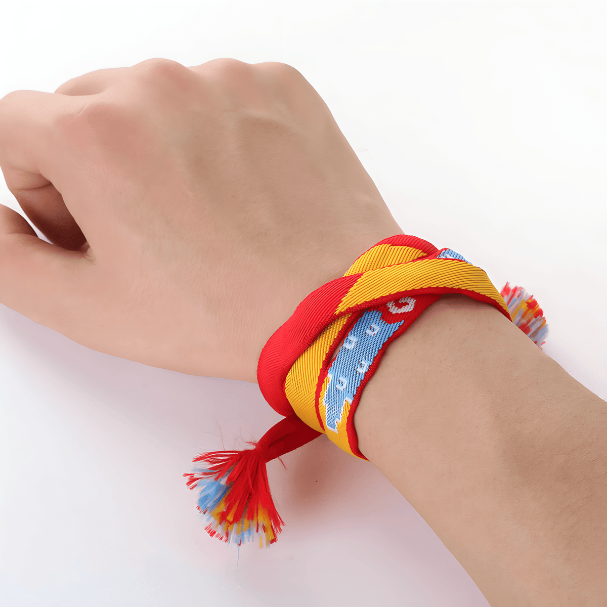 Pulsera Your Name