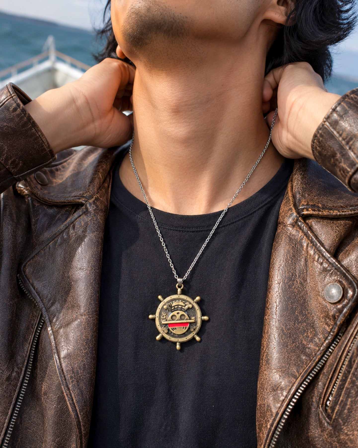Collar Timón Pirata Giratorio – One Piece