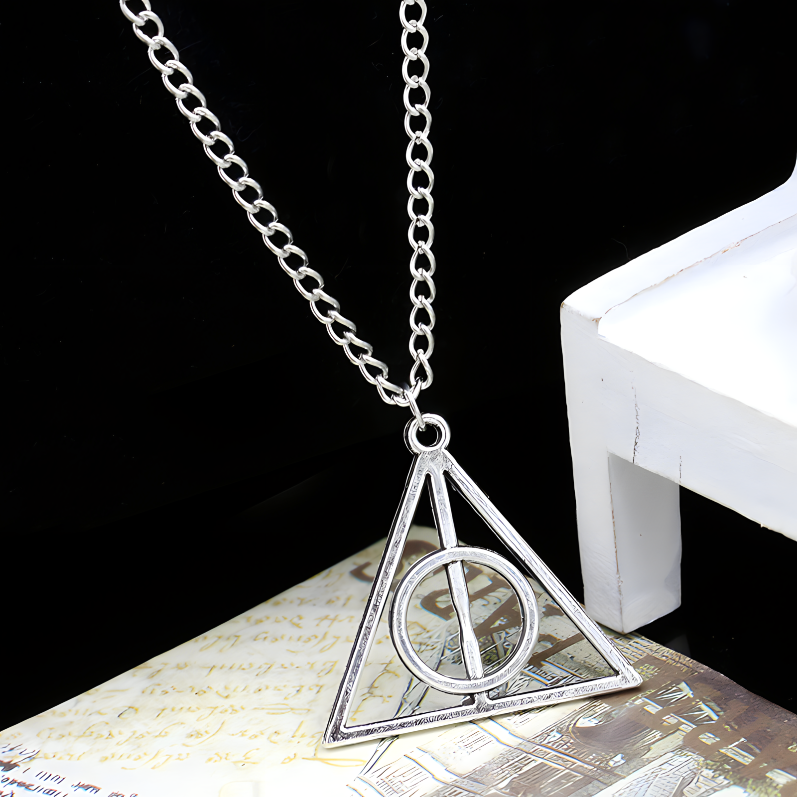 Collar Reliquias de la Muerte - Harry Potter