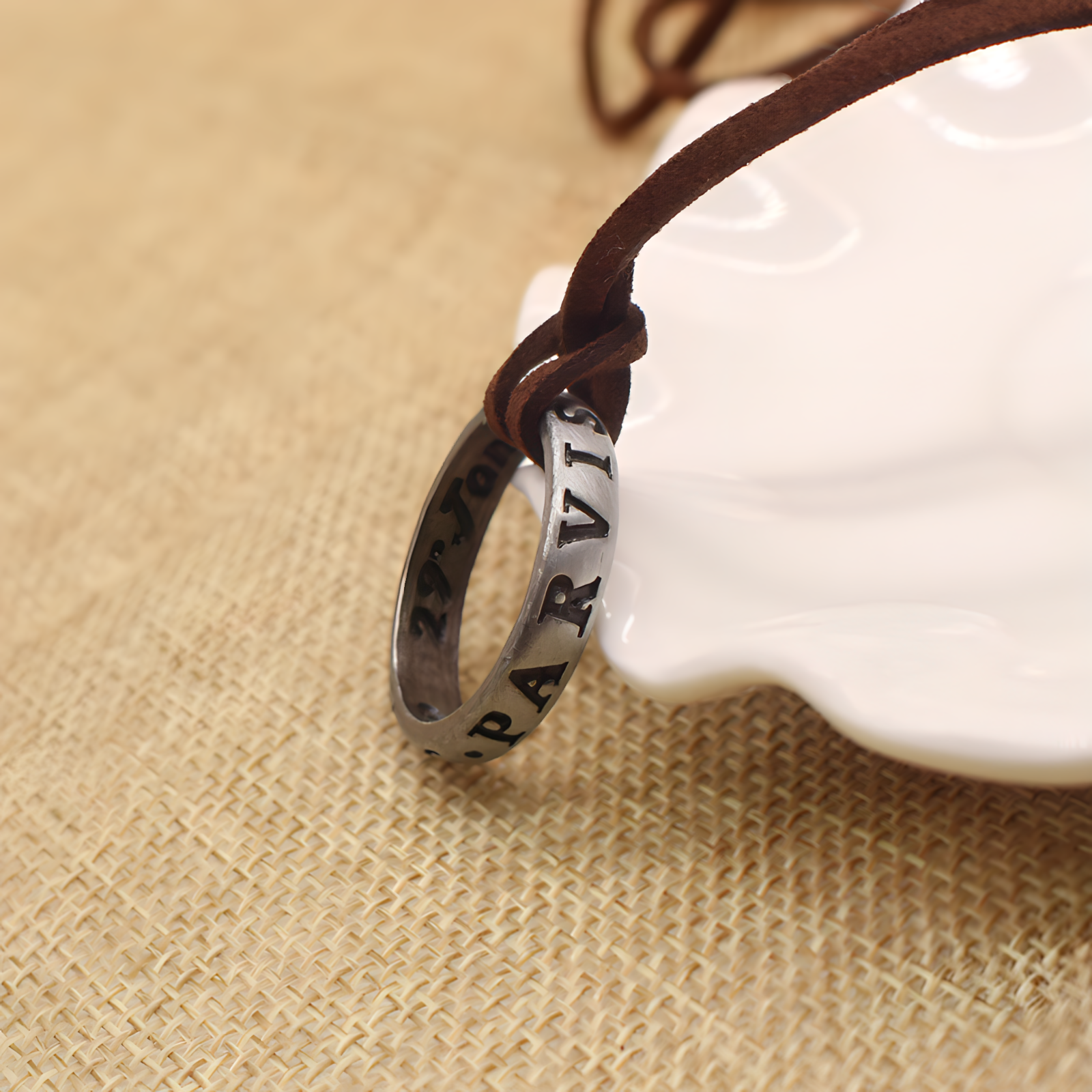 Collar Nathan Drake - Uncharted