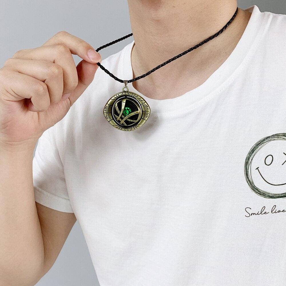 Collar Agamotto de Doctor Strange