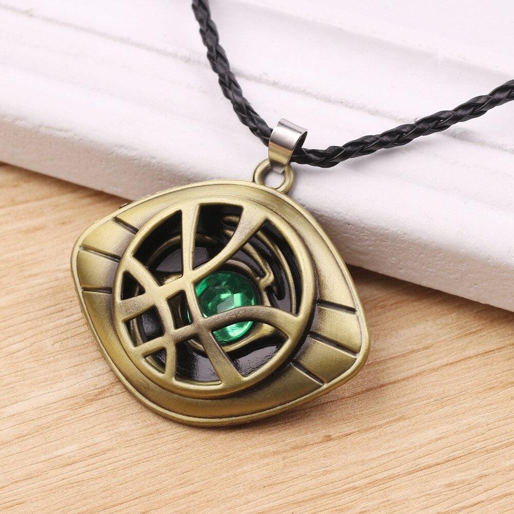Collar Agamotto de Doctor Strange